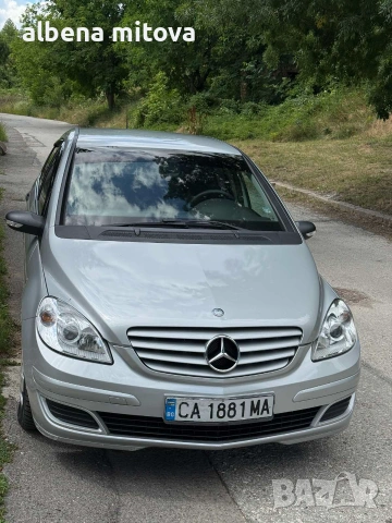 Продавам Мерцедес В180, снимка 12 - Автомобили и джипове - 55265132