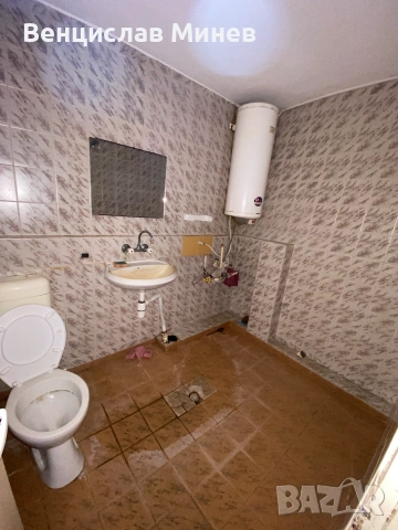 Продава се търговски обект в гр. Разград, снимка 12 - Магазини - 55016465