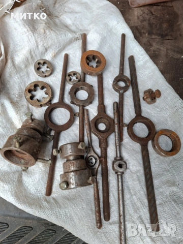 Плашки и въртоци , снимка 5 - Други инструменти - 53960159