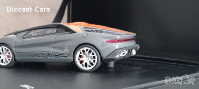 Bertone Nuccio 2012 Limited Edition 1 of 500 1:43 , снимка 7 - Колекции - 55119042