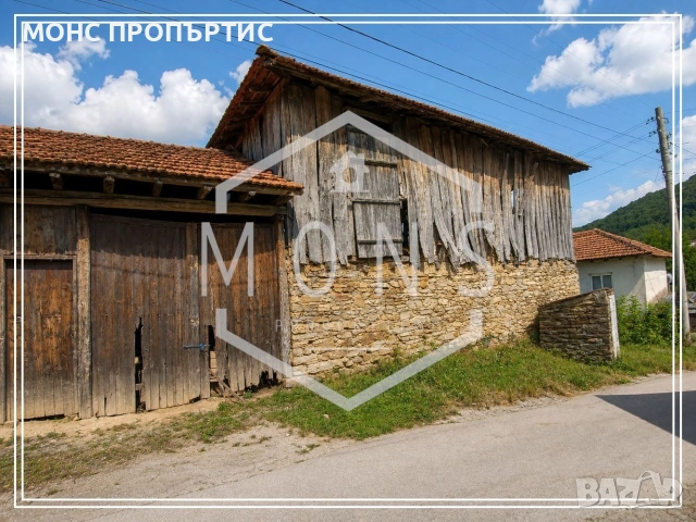 За продажба двуетажна къща с двор за ремонт в с. Малиново, обл. Ловеч., снимка 3 - Къщи - 54999343