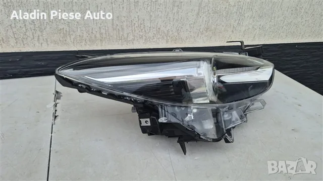 Десен фар Mazda 3 Full LED година 2016 2017 2018 код B63C51030, B63C-51030, BSP5-51030 , снимка 3 - Аксесоари и консумативи - 55392883