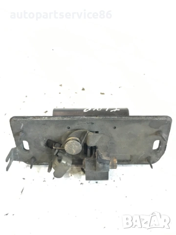 Дръжка за отваряне на багажник за Nissan Almera Tino 2.2 Di (2003), снимка 2 - Части - 54311197