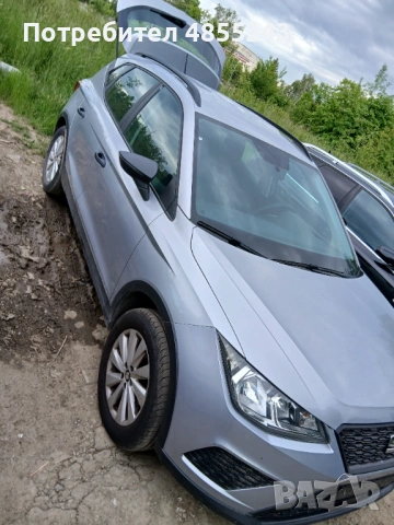 Seat Arona 1.0 2019 SUV , снимка 2 - Автомобили и джипове - 54888779