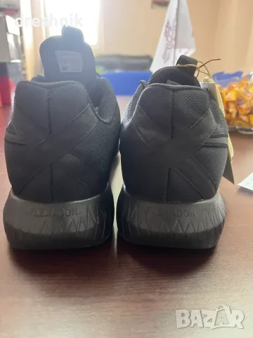 Продавам маратонки Reebok Energen Lite, снимка 5 - Спортни обувки - 55351779