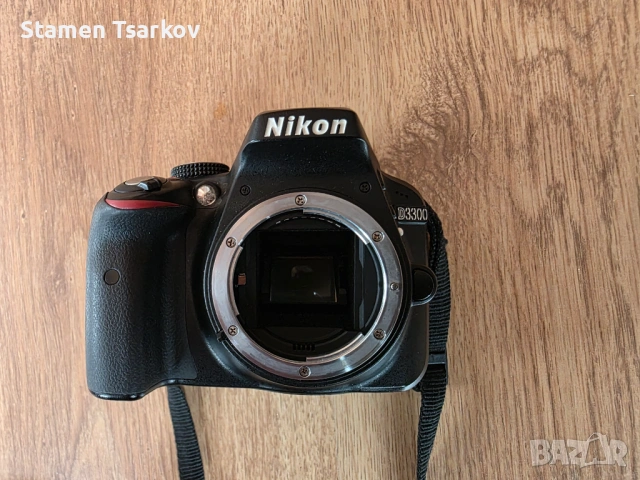 Фотоапарат Nikon D3300, снимка 2 - Фотоапарати - 54061269