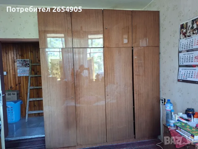 Четирикрилен гардероб – просторен и стабилен, снимка 2 - Гардероби - 55680878