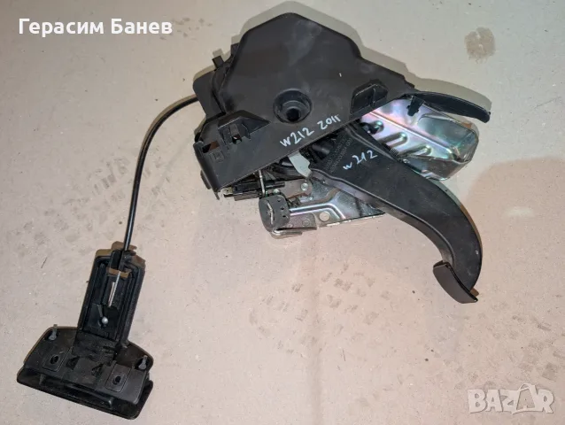 A2044200984 ръчна спирачка педал OEM MERCEDES W212 E 350 CDI 4MATIC OM642 2011