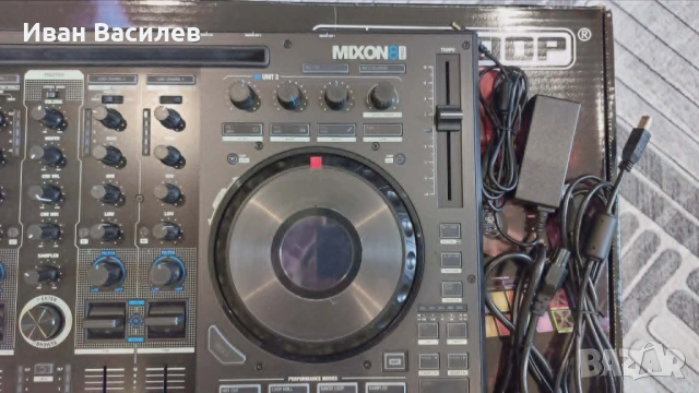 DJ контролер/конзола Reloop MIXON 8 Pro, снимка 5 - Ресийвъри, усилватели, смесителни пултове - 54813470
