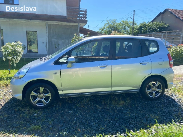 Honda jazz 2008, снимка 2 - Автомобили и джипове - 54962730