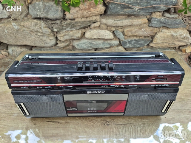 Радиокасетофон Sharp QT-247Y(BK), снимка 2 - Радиокасетофони, транзистори - 55191171