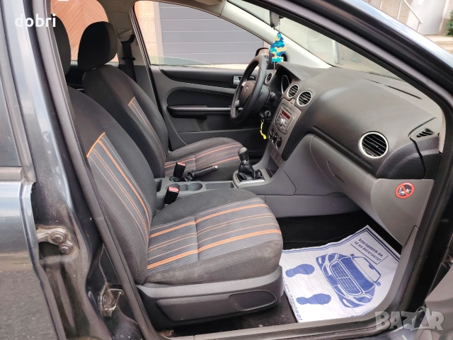 Форд Фокус 1.6HDI 90кс Клима, снимка 10 - Автомобили и джипове - 53063416