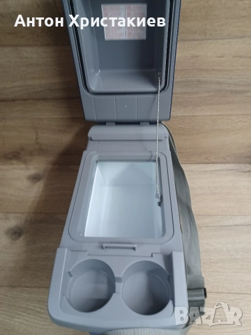 Хладилна чантата Mobicool 12 v , снимка 3 - Хладилни чанти - 54758345