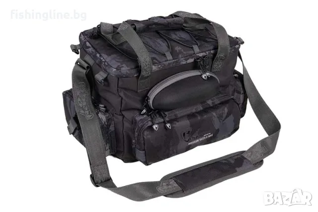 Fox Rage Camo Voyager Medium Tackle Bag – риболовна чанта с 6 кутии
