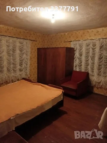 Двуетажна къща с.Вакарел, снимка 12 - Къщи - 54607322