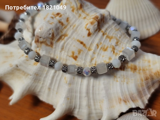 Нежна и елегантна гривна, снимка 11 - Гривни - 54244375