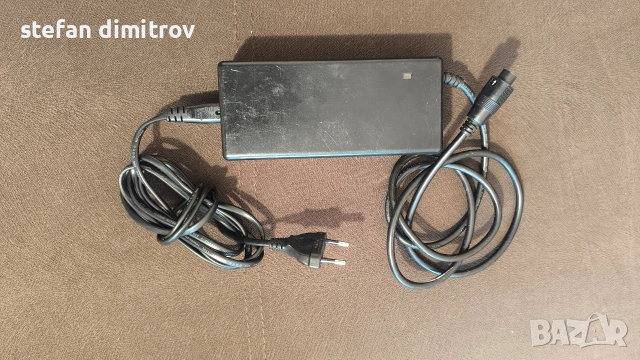 Зарядно за електрически колело Battery Charger SSLC084V42XHA