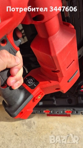 Milwaukee M18 FFUS Такер за скоби, снимка 7 - Други инструменти - 54055734