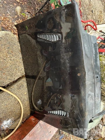 оригинален преден капак Ford Fiesta RS turbo, снимка 1 - Части - 54166944