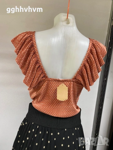 Топ на zara, снимка 3 - Корсети, бюстиета, топове - 54625143