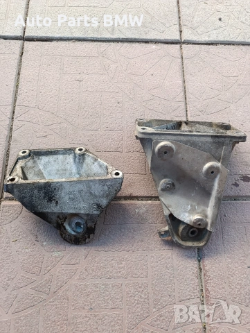 Лапа двигател BMW E60 E61 520i 525i 530i Лапи двигател БМВ с мотор М54, снимка 2 - Части - 54557615