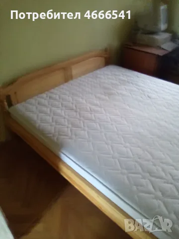 Продавам спалня с матрак цена 150 евро