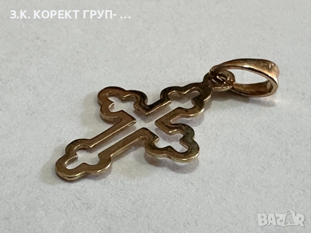 Златен кръст 14K – 0,68 г, снимка 4 - Колиета, медальони, синджири - 55119566