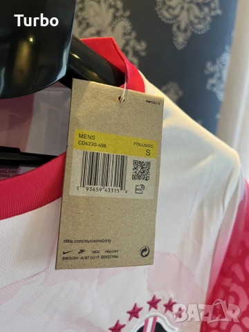 Nike Brazil Custom S - Нова с етикет, снимка 4 - Тениски - 55545365