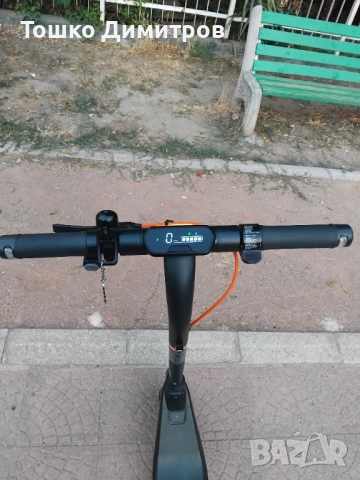 Продавам електрическа тротинетка в отлично състояние, НАЙН БОТ E 2 PRO , снимка 6 - Скутери и тротинетки - 54018065