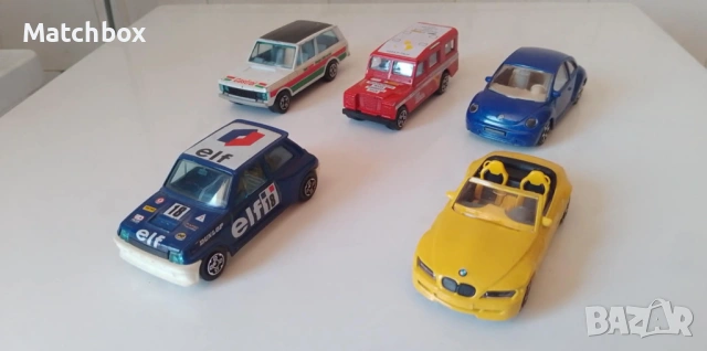 Bburago 1/43 Италия, снимка 2 - Колекции - 51224426