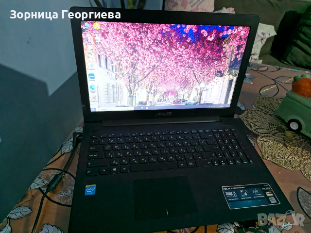 Лаптоп , снимка 2 - Лаптопи за дома - 54988925