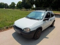 opel corsa B  1.5d  исузу мотора - цена 1200 евро , БЕЗ БАРТЕР - с малък и голям талон , без прехвър, снимка 1