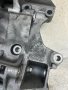 03L903143Q. Стойка компресор климатик за Vw Туран 1.6 TDI. 105кс. 2010-2015г, снимка 2