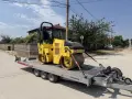 ВАЛЯК ПОД НАЕМ - Двубандажен вибрационен Dynapack CC102 - 2400кг, снимка 14