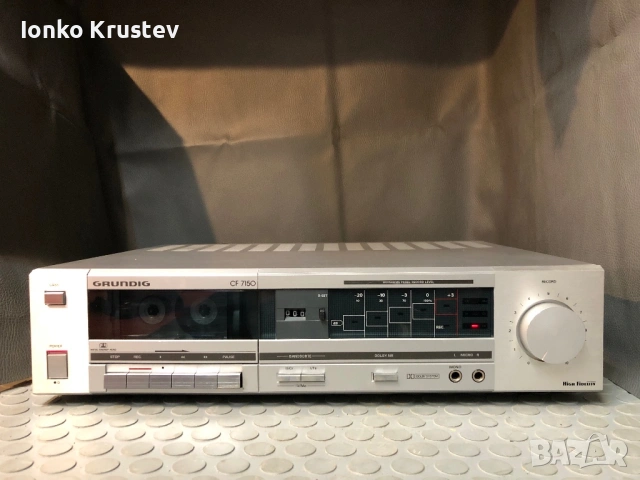 Дек “Grundig CF7150