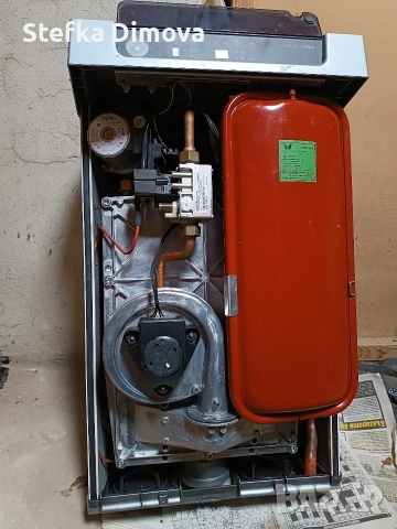 Газов котел "Теси", стенен, кондезен, двуконтурен, моделHR 24/18