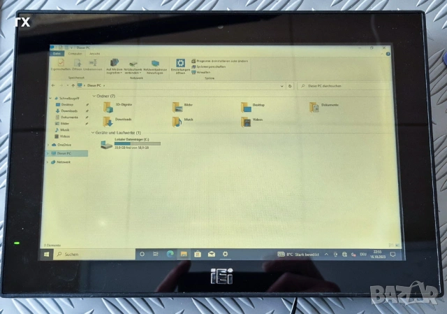 Професионален Индустриален Панелен PC – IEI AFL3-W10A Touch и Lenovo ThinkCentre M73 Tiny, снимка 2 - Работни компютри - 54400546