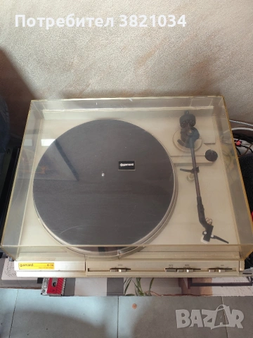 Продавам работещ грамофон Garrard B-20, снимка 4 - Грамофони - 54420207