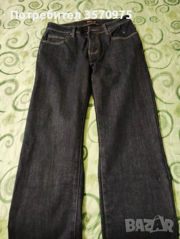 Продавам чисто нови тъмно сини дънки за 20€ размер 31, снимка 2 - Дънки - 53956133