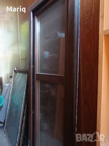 Продавам алуминиева врата , снимка 3 - Интериорни врати - 54407030