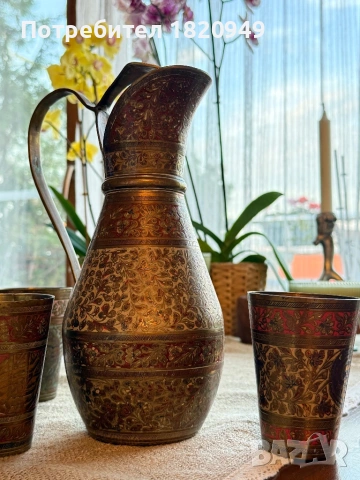 Уникален старинен ориенталски сервиз от месинг (мед 70% и цинк 30%) – кана с 5 чаши, снимка 7 - Други - 54882392