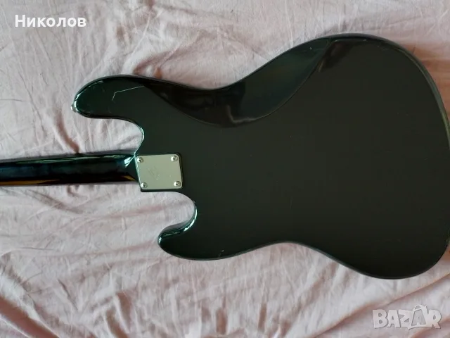 Бас китара фретлес , снимка 3 - Китари - 55556953