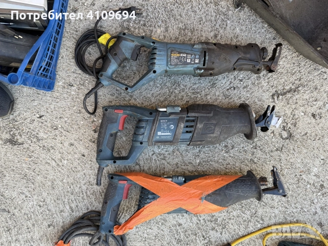 Електрисчеки саблен трион Bosch, снимка 2 - Триони и циркуляри - 55630661