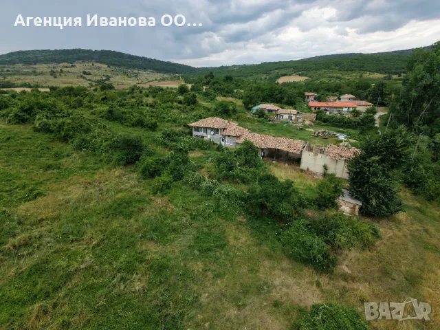 🏡 Двуетажна къща с панорамна гледка | с. Лиляк | Само 7 км от Търговище, снимка 8 - Къщи - 55300221