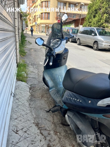 Продавам: Aprilia Leonardo 300 куб. см., снимка 3 - Мотоциклети и мототехника - 54625371