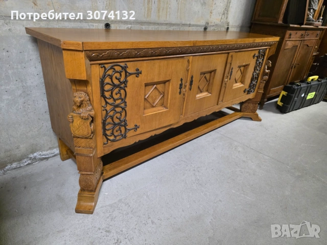 Фризийски шкаф с дърворезба, снимка 5 - Шкафове - 54886237
