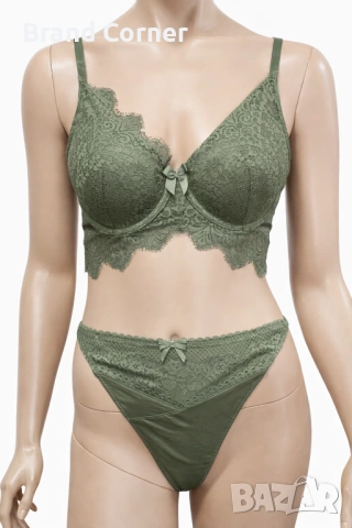 Комплект бельо Hunkemöller в цвят зелено каки – сутиен 85B и прашки 3XL