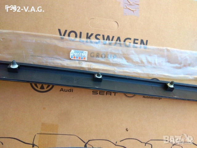 191853515F/2BC**НОВО**VW**VAG**GOLF 2**ЛАИСНА ЗА ПРЕДНА ЛЯВА ВРАТА**ЗА 2- ВРАТИ 
