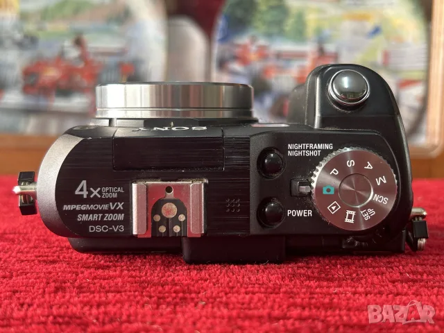 Sony Cyber-shot DSC-V3 е цифров фотоапарат от висок клас, снимка 3 - Фотоапарати - 55623738