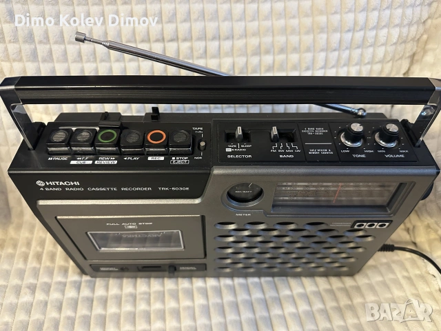 HITACHI TRK-5030 Много истински касетофон. Made in Japan 🇯🇵 , снимка 2 - Радиокасетофони, транзистори - 55248906